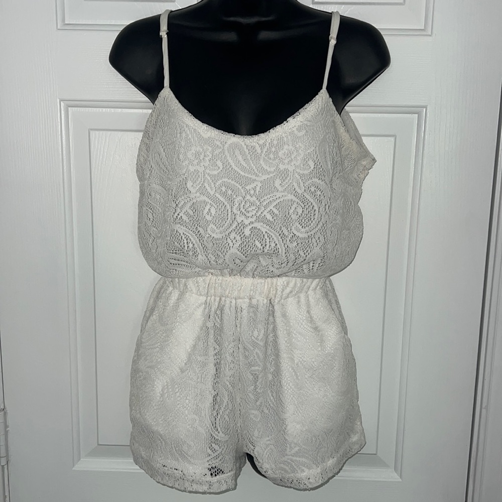 Lace Paisley Romper With Pockets